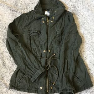 OLD NAVY OVERTHROW